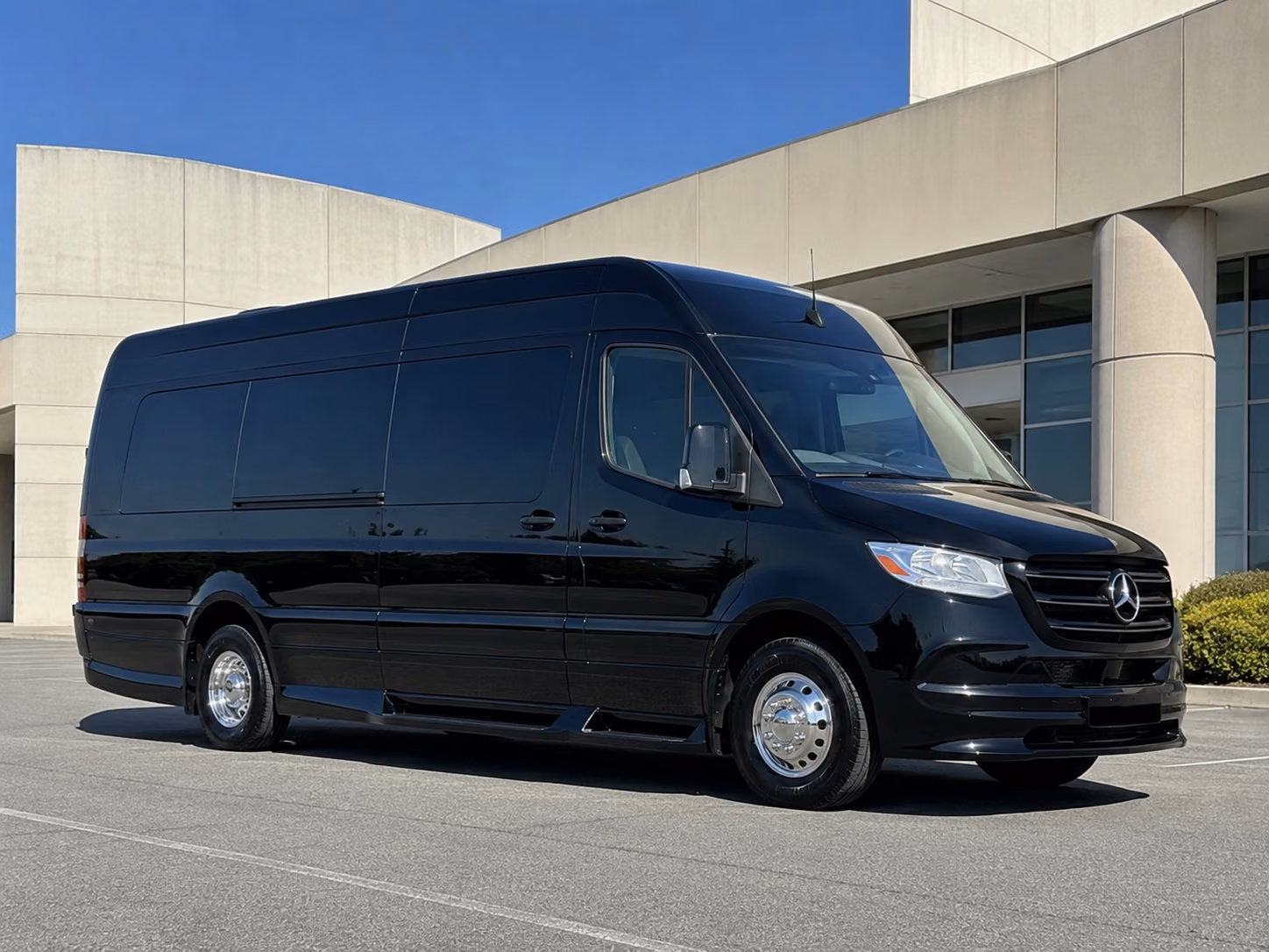 boston 10 passenger sprinter van